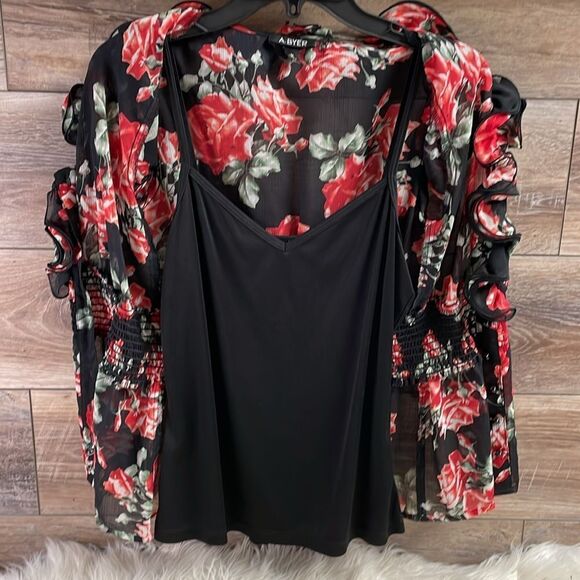 A Byer Blouse Set,Button Cardigan& Spaghetti Strap Top,M, Floral Black and Red - Picture 10 of 13
